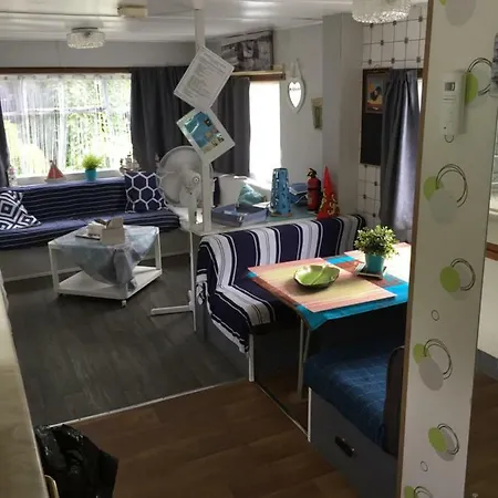 אתר קמפינג Mobil-home Confortable Le Chateau Blangy-le-Château