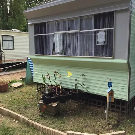 Mobil-home Confortable Le Chateau *